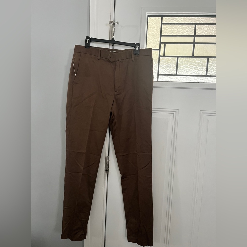 NWT Banana Republic Men's Brown Pants 34w x 30l